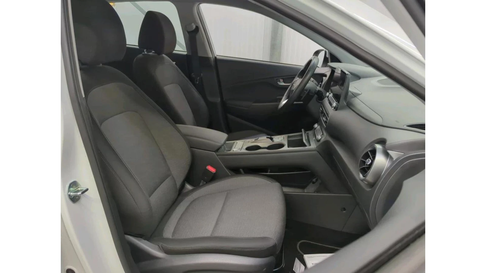 Hyundai Kona 64KWh/FACE/SOH100%/BLUELINK/2022г. - изображение 6