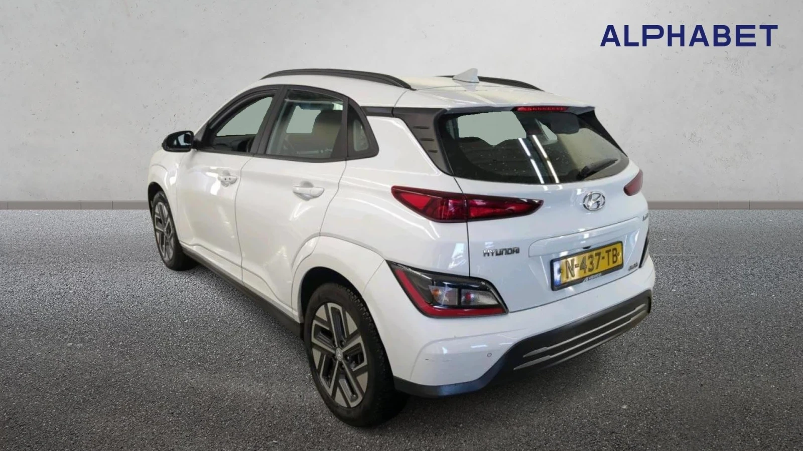 Hyundai Kona 64KWh/FACE/SOH100%/BLUELINK/2022г. - изображение 4