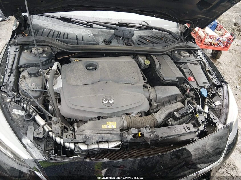 Infiniti QX30 2.0l Sport, снимка 10 - Автомобили и джипове - 54141686