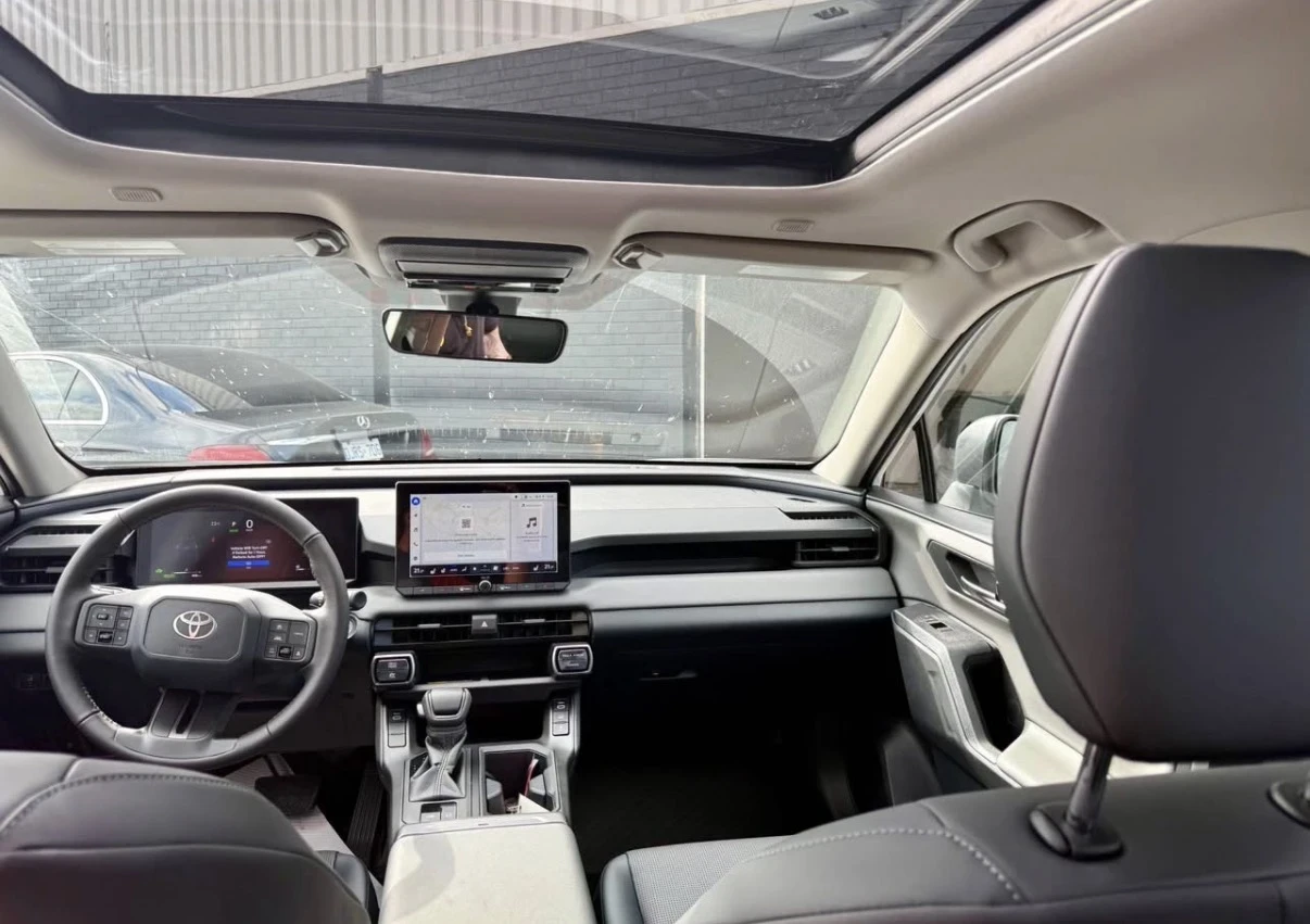 Toyota Rav4 HYBRID XLE * PREMIUM * AWD * НОВА * , снимка 8 - Автомобили и джипове - 54197272