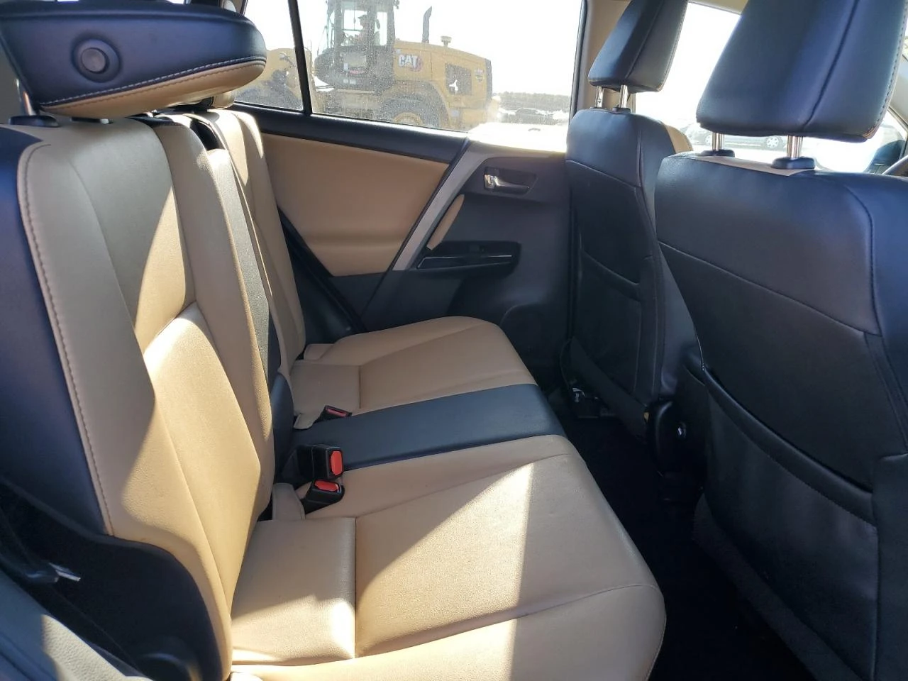 Toyota Rav4 2.5* LIMITED* РЕАЛНИ КМ! , снимка 9 - Автомобили и джипове - 54543785