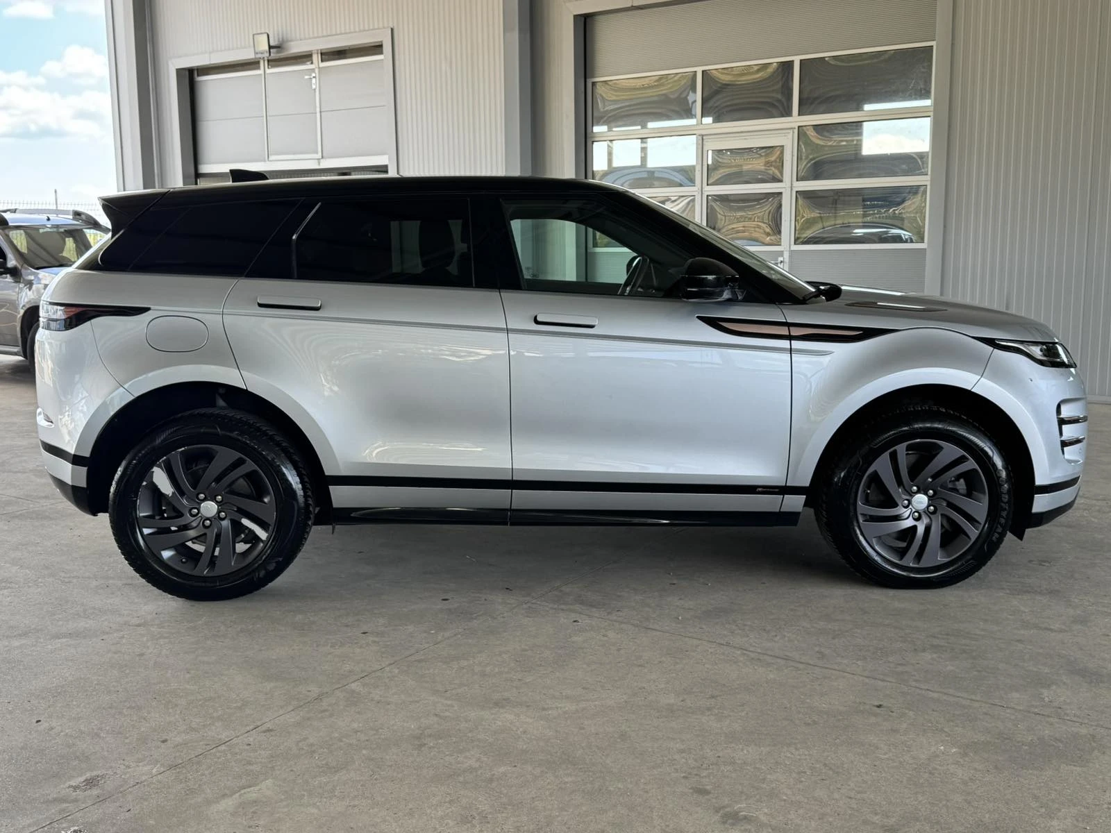 Land Rover Range Rover Evoque 2.0* 180ps* R-Dinamic* ����* ����* ������ | Mobile.bg � ����������� 6
