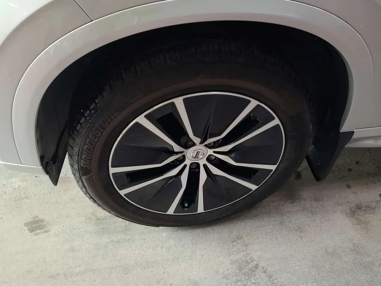 Volvo Xc90 * MOMENTUM * CARFAX * БЕЗ ПЪРВОНАЧАЛНА ВНОСКА, снимка 6 - Автомобили и джипове - 55313938