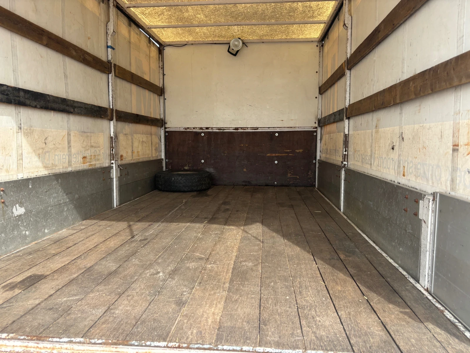 Mercedes-Benz 308  - изображение 10