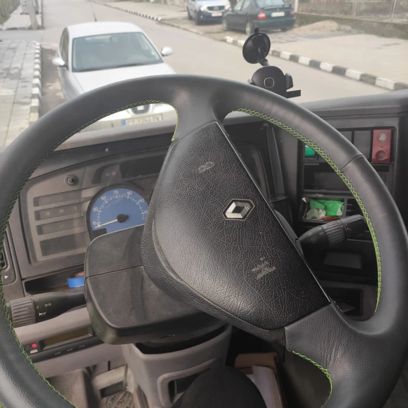 Renault Midlum Дубъл кабина кран тристанен самосфал 6 местен, снимка 8 - Камиони - 53515939