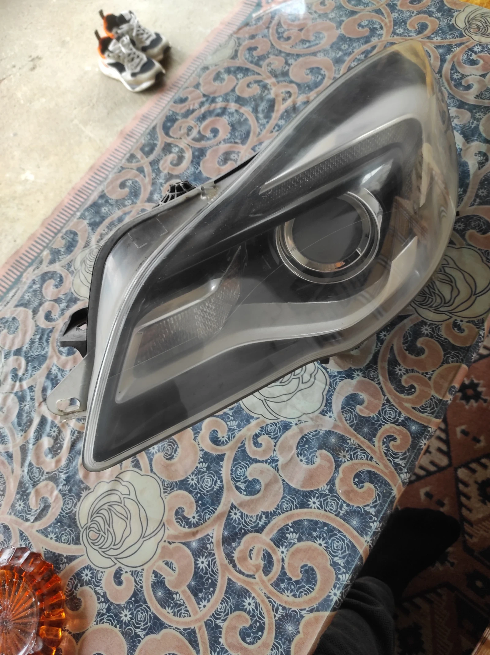 ������ �� ���� �������� | Mobile.bg � ����������� 3