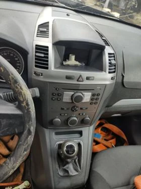 Opel Zafira 2.2 direct, снимка 7