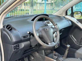 Toyota Yaris 1.0i~70hp~ITALY~КЛИМАТИК~130000км!, снимка 9