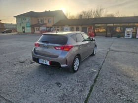 Toyota Auris Автомат 95000km, снимка 6