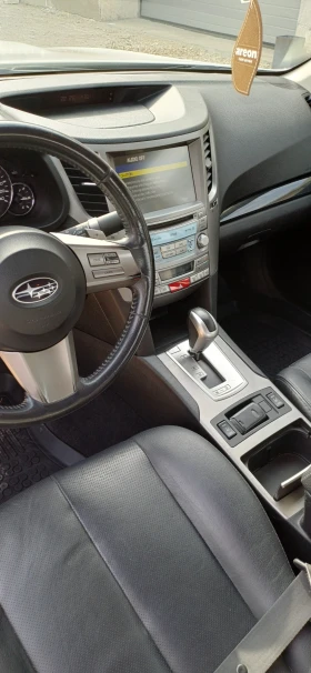 Subaru Legacy 2.5 - 167кс., снимка 8