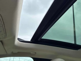 Mercedes-Benz C 300 4MATIC * ПОДГРЕВ * ПАНОРАМА * 360 КАМЕРА * CARFAX, снимка 11