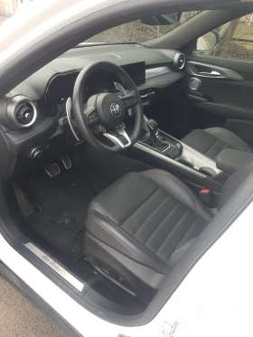 Alfa Romeo Tonale VELOCE PHEV 4X4 1.3 282 �.�. | Mobile.bg � ����� ������ 10