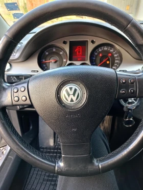 VW Passat - 3600 € / 7040.99 лв. - 39481569 11