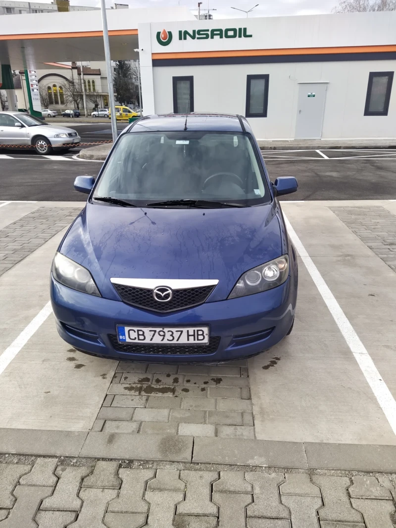 Mazda 2, снимка 13 - Автомобили и джипове - 47412339