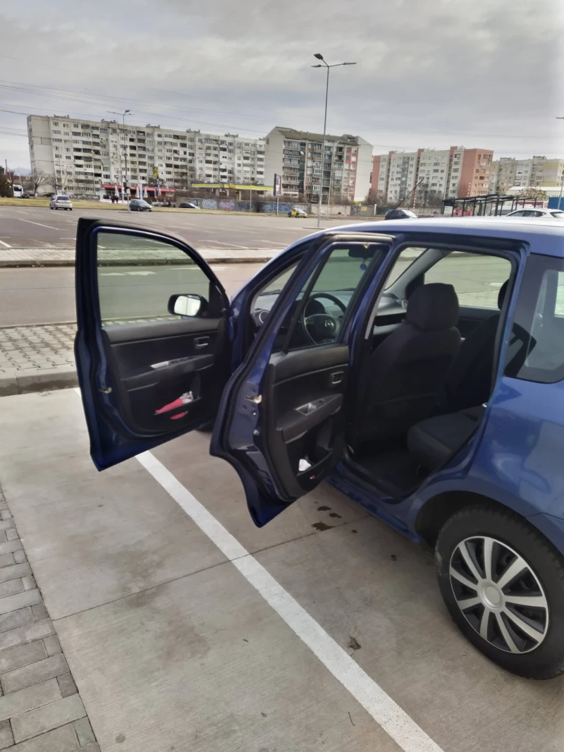 Mazda 2, снимка 6 - Автомобили и джипове - 47412339