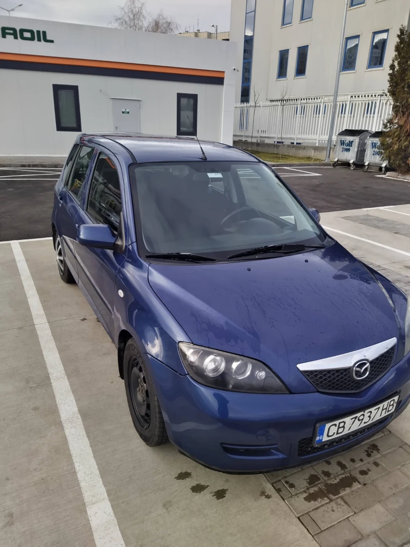 Mazda 2, снимка 1 - Автомобили и джипове - 47412339