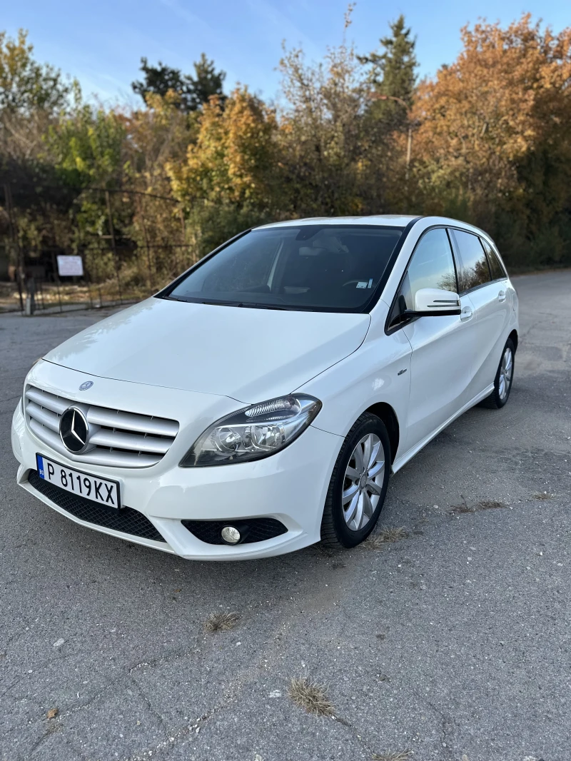 Mercedes-Benz B 180 CDI* NAVI* АВТОМАТ* , снимка 3 - Автомобили и джипове - 47878488