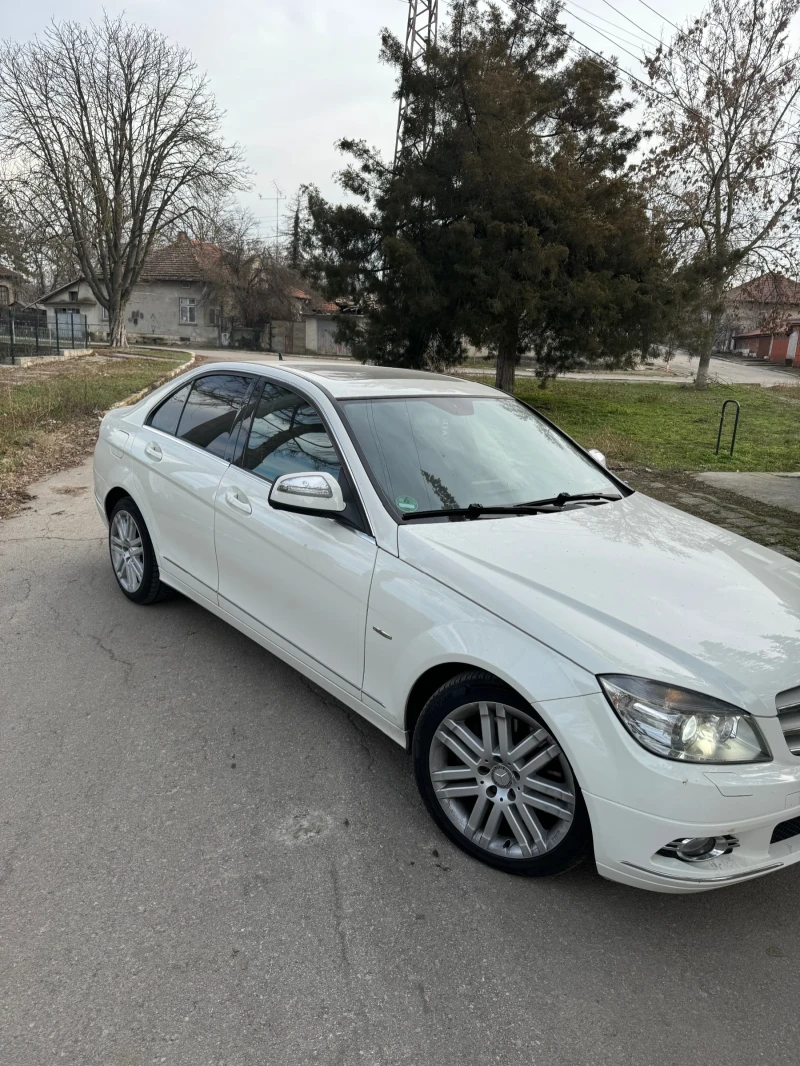 Mercedes-Benz C 350 3.5/272 k.c, снимка 3 - Автомобили и джипове - 48681277