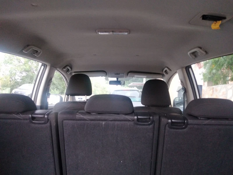 Toyota Verso 1.6i 132к.с. 6ск., снимка 13 - Автомобили и джипове - 50670927