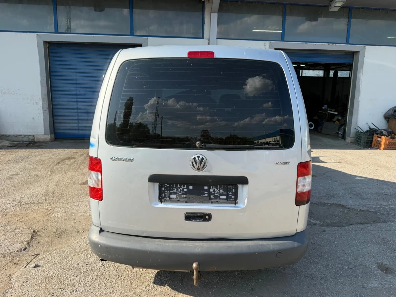 VW Caddy, снимка 4 - Автомобили и джипове - 51351077
