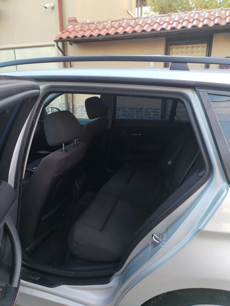 BMW 320, снимка 10 - Автомобили и джипове - 52181211