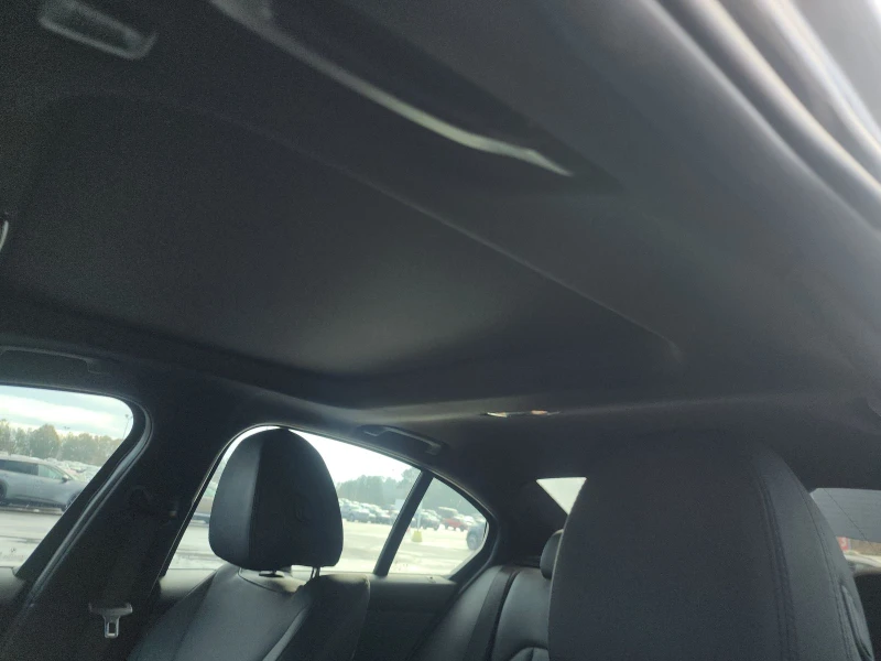 BMW 330 * M SPORT LINE* DIGITAL* PODGREV* PANO, снимка 15 - Автомобили и джипове - 52565595