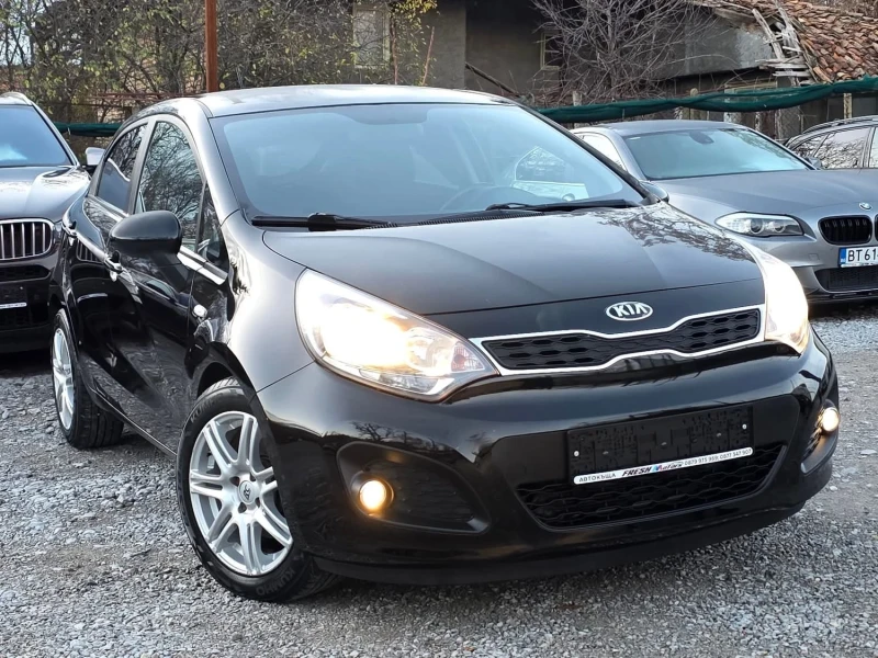 Kia Rio 1.25i 88K.C. / НАВИ / КЛИМАТИК / КАМЕРА, снимка 2 - Автомобили и джипове - 52646936