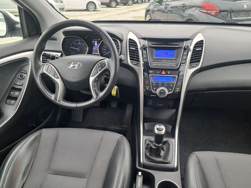 Hyundai I30 1.6 CRDI VERTEX , снимка 16 - Автомобили и джипове - 52878075