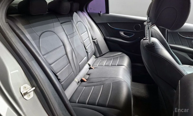 Mercedes-Benz C 250, снимка 12 - Автомобили и джипове - 52913863