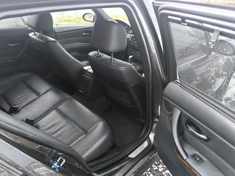 BMW 330 M pack RWD, снимка 2 - Автомобили и джипове - 53244168