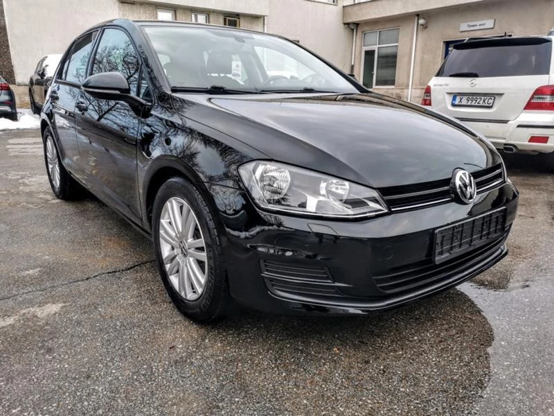 VW Golf 1.6 tdi, снимка 1 - Автомобили и джипове - 49292152