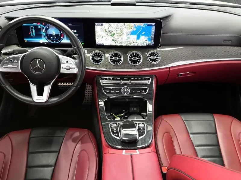 Mercedes-Benz CLS 300 D Amg Line, снимка 7 - Автомобили и джипове - 55951863