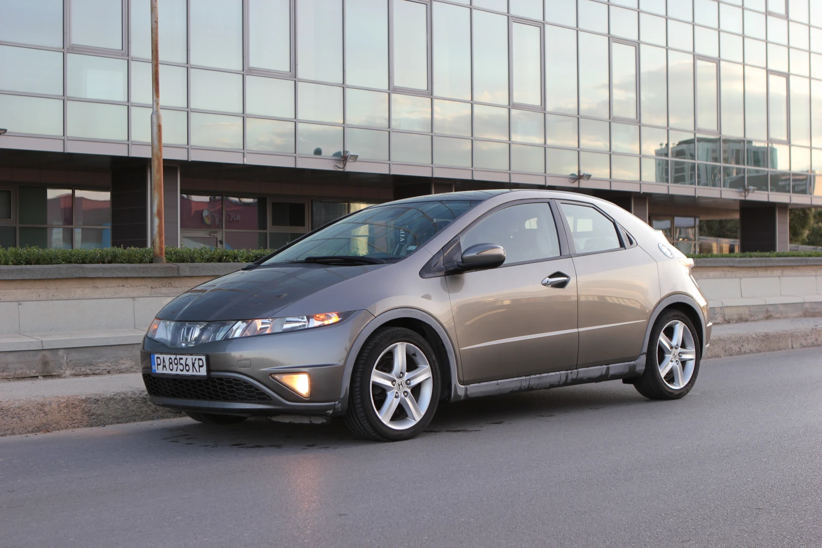Honda Civic 1.8 automatic, снимка 1
