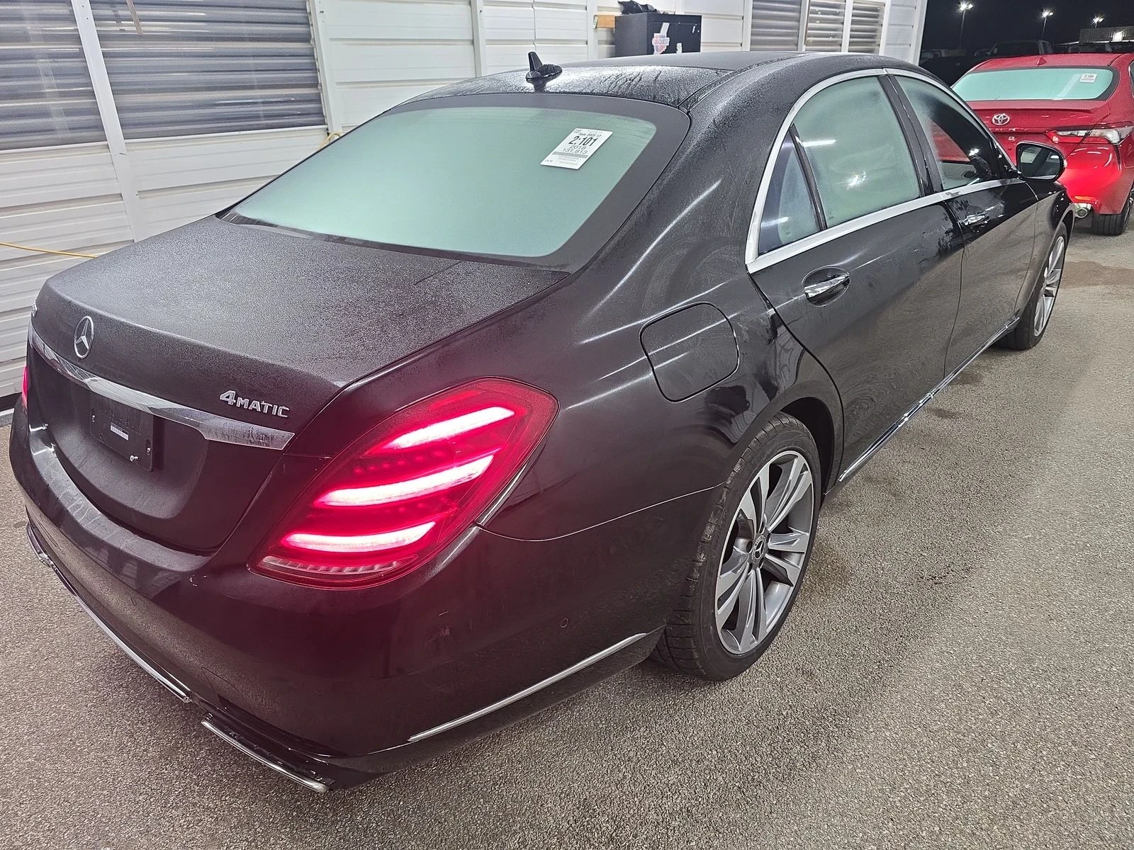 Mercedes-Benz 560  - изображение 4