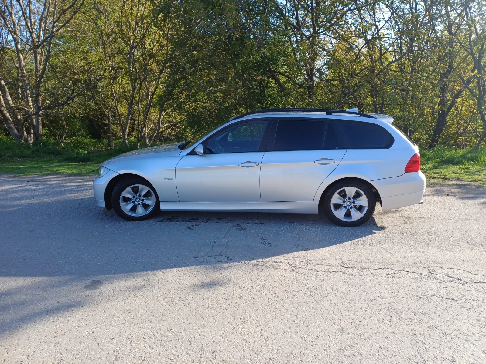 BMW 320, снимка 9 - Автомобили и джипове - 53607248