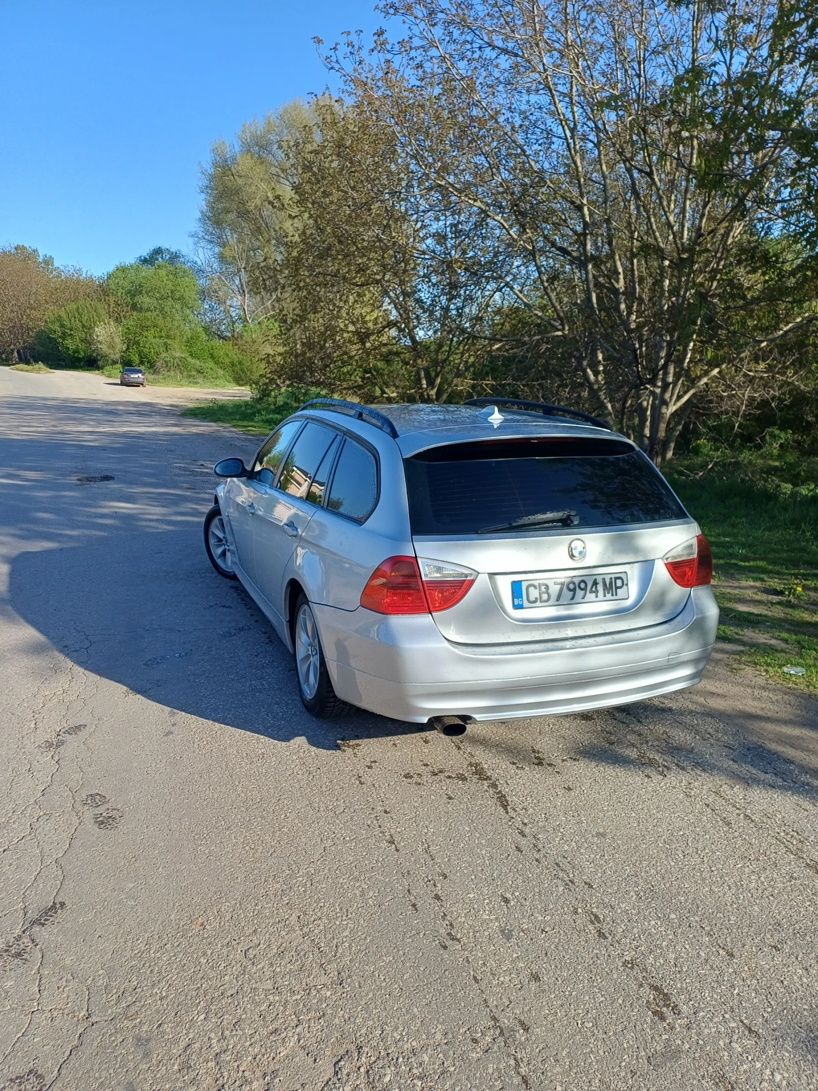 BMW 320, снимка 10 - Автомобили и джипове - 53607248