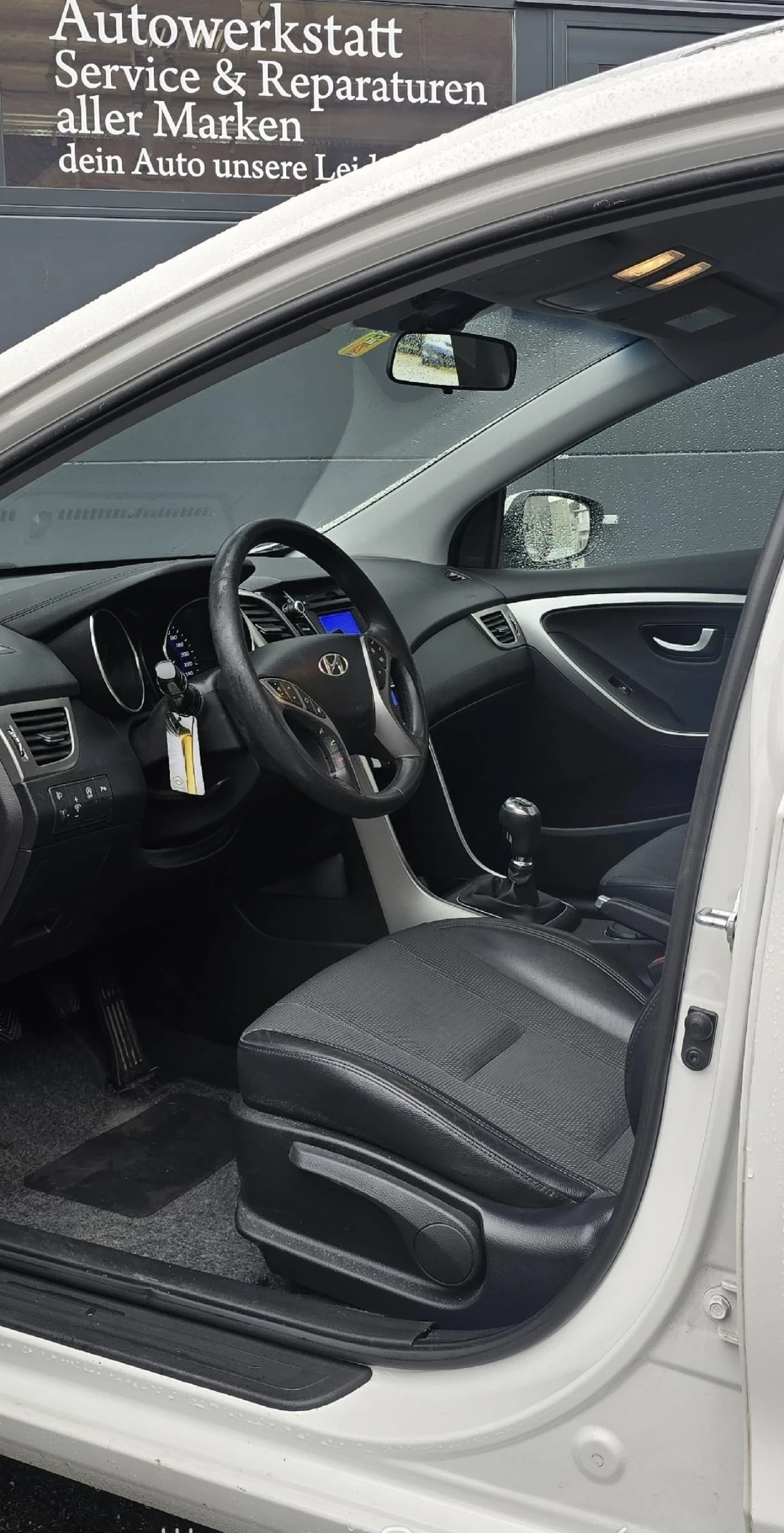 Hyundai I30 1.6 CRDI VERTEX  - изображение 6