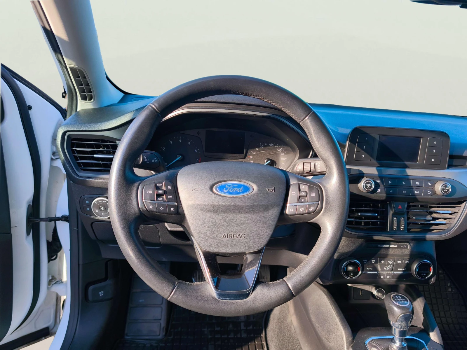 Ford Focus 1.0 EcoBoost | Mobile.bg � ����������� 10