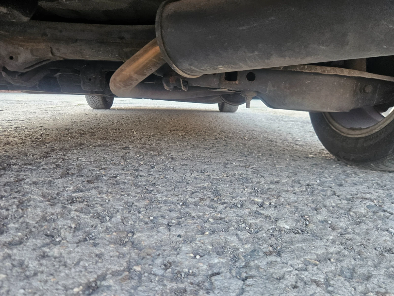 Toyota Auris Автомат 95000km, снимка 15 - Автомобили и джипове - 53818409