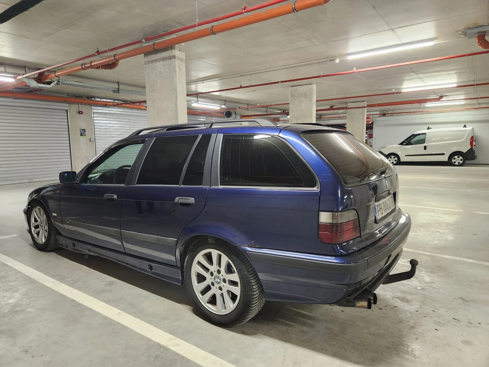 BMW 318 318TDS, снимка 3 - Автомобили и джипове - 53847511