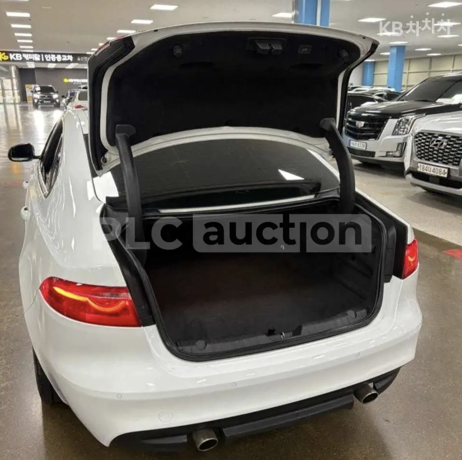 Jaguar Xf S* FULL* ЦЕНА БЕЗ АНАЛОГ!* , снимка 17 - Автомобили и джипове - 54069150