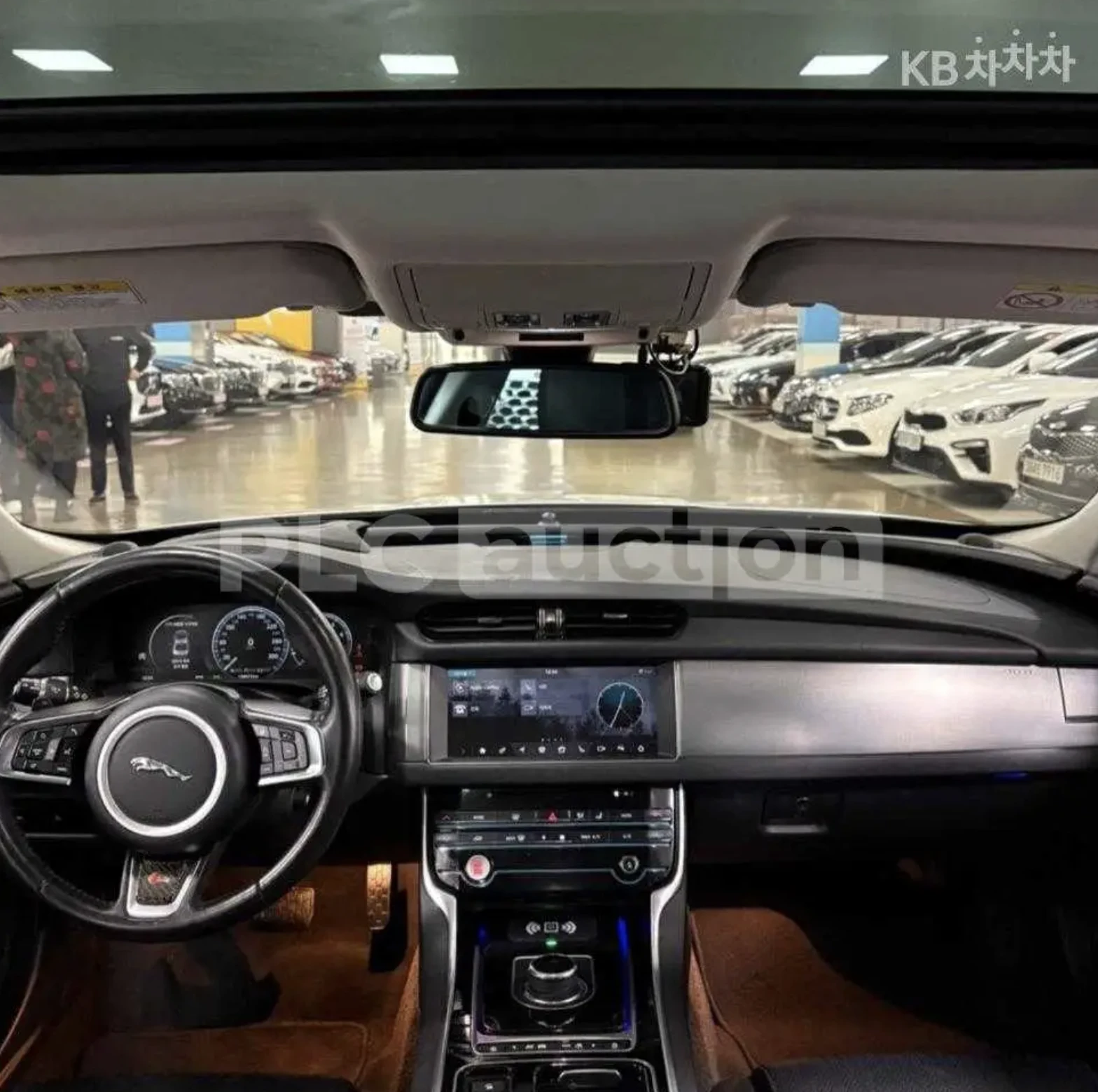 Jaguar Xf S* FULL* ЦЕНА БЕЗ АНАЛОГ!* , снимка 16 - Автомобили и джипове - 54069150