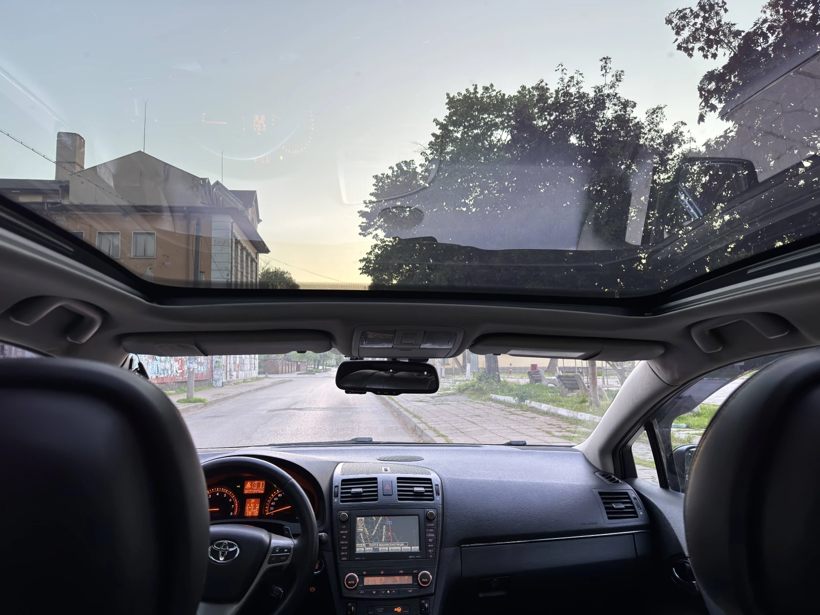 Toyota Avensis T27 | Mobile.bg � ����������� 9