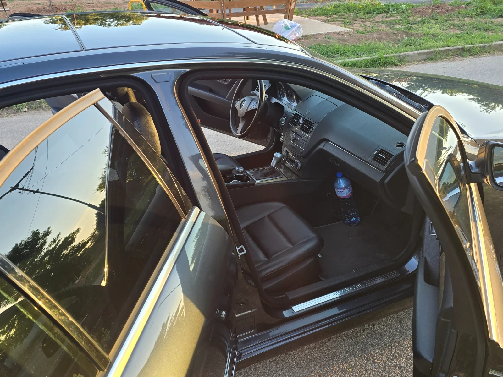 Mercedes-Benz C 350, снимка 8 - Автомобили и джипове - 54731686