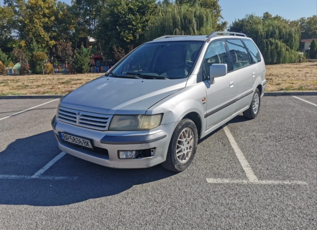 Mitsubishi Space wagon