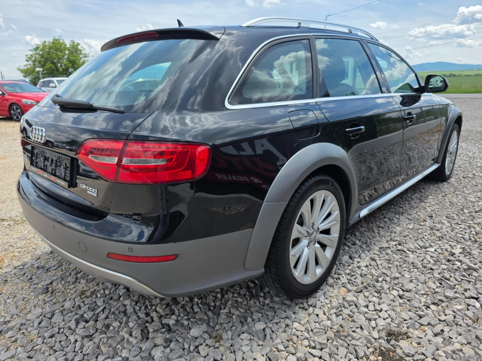 Audi A4 Allroad -facelift-quattro--S tronic-177hp-Bang&Olufsen, снимка 4 - Автомобили и джипове - 54977710