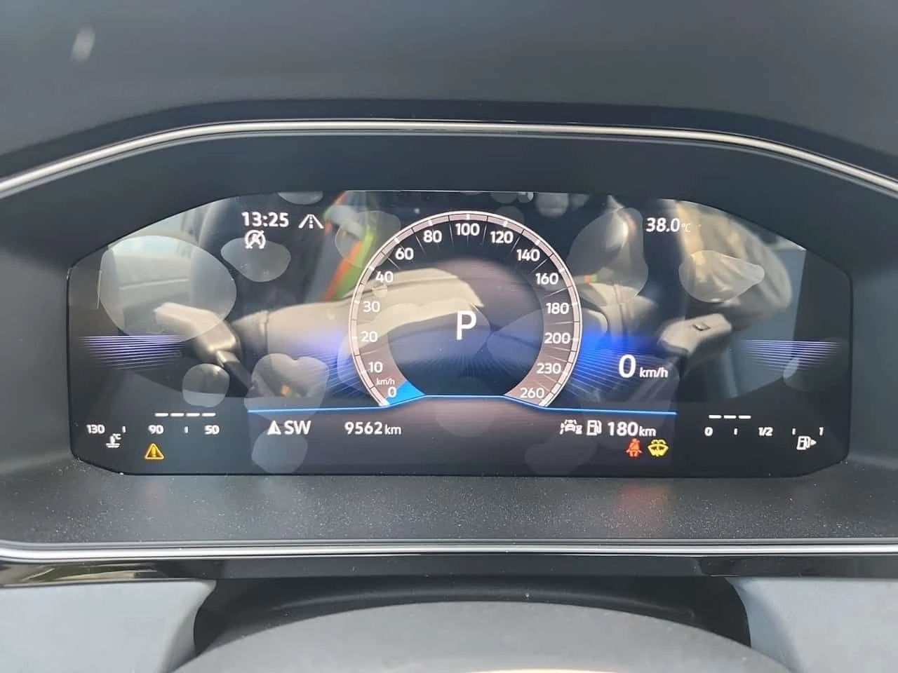 VW Jetta * COMFORTLINE * CARFAX * 9K KM *   | Mobile.bg � ����������� 7