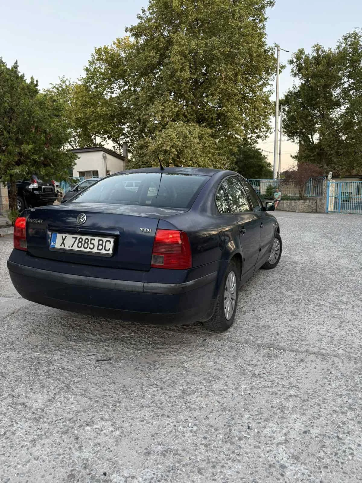 VW Passat, снимка 2 - Автомобили и джипове - 55688582