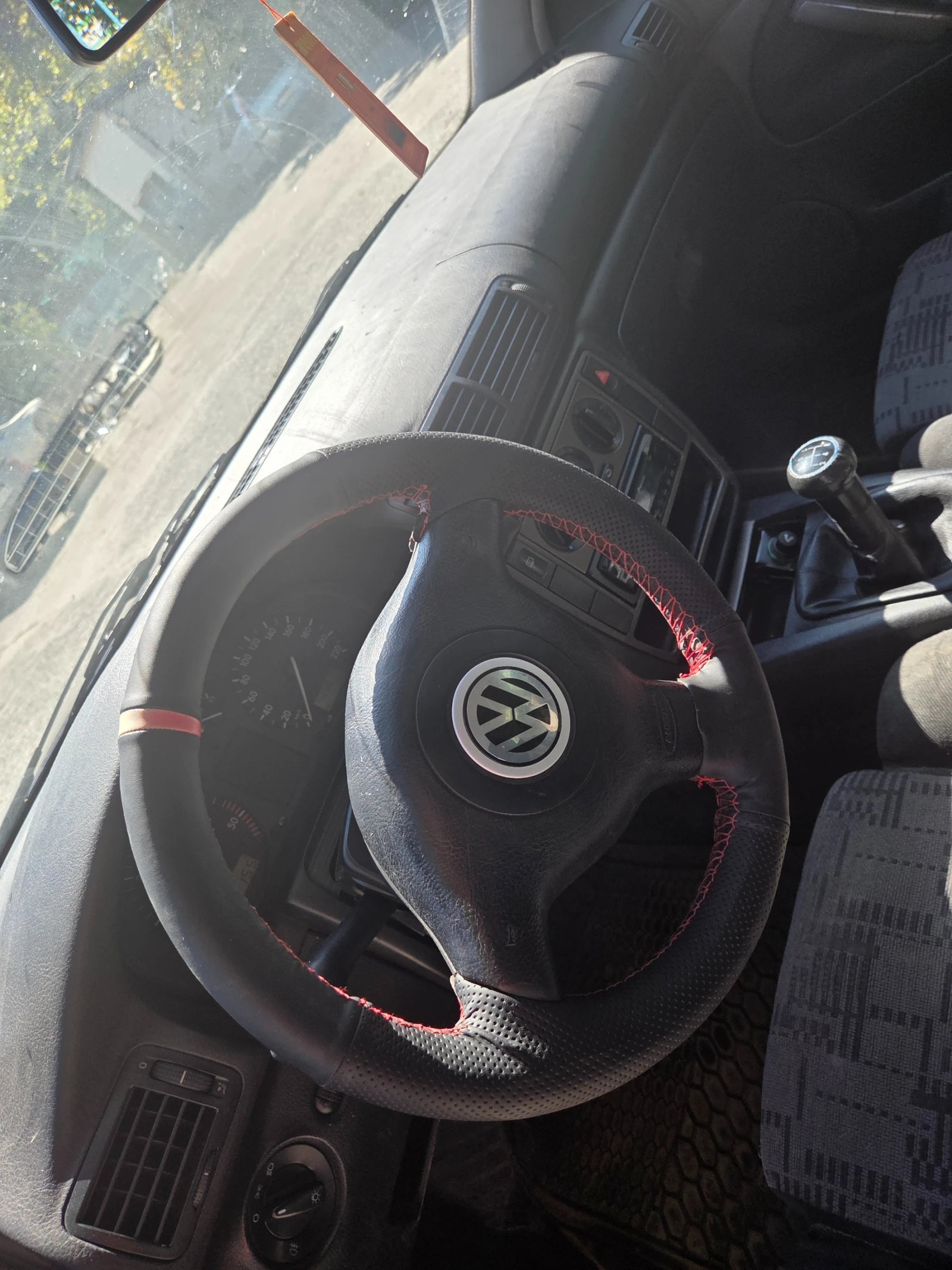 VW Passat, снимка 4 - Автомобили и джипове - 55688582