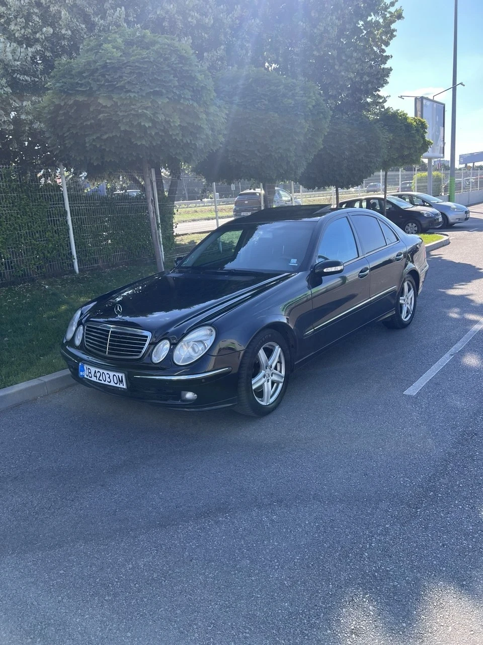 Mercedes-Benz E 320, снимка 2 - Автомобили и джипове - 55905645